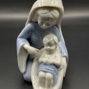 Vintage Mary & Baby Jesus Figurine by Lefton